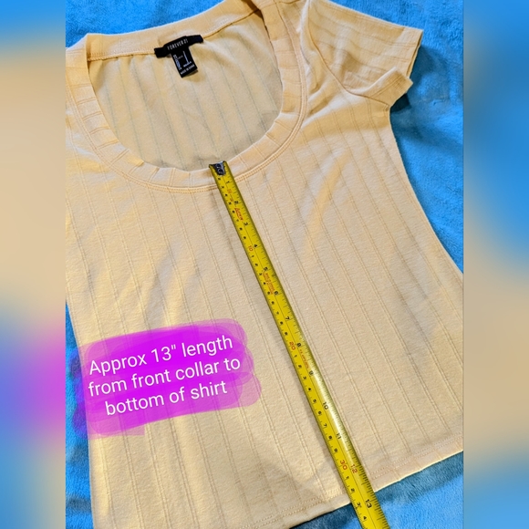 Forever 21 yellow colour, size small, slight crop style T shirt, EUC - Picture 4 of 12